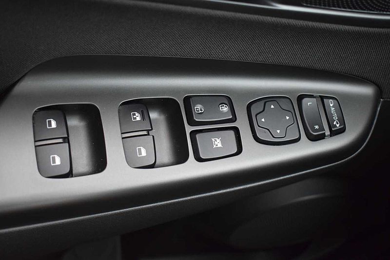 Hyundai KONA 1.0 T-GDI Intro Edition 2WD *NAVI*ASSISTENZ-PAKET*
